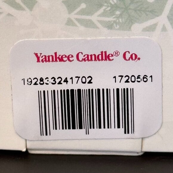 Yankee Candle 2022 Snowman Ceramic Tea Light Holder Luminary W/Tealights Holiday - Picture 15 of 16